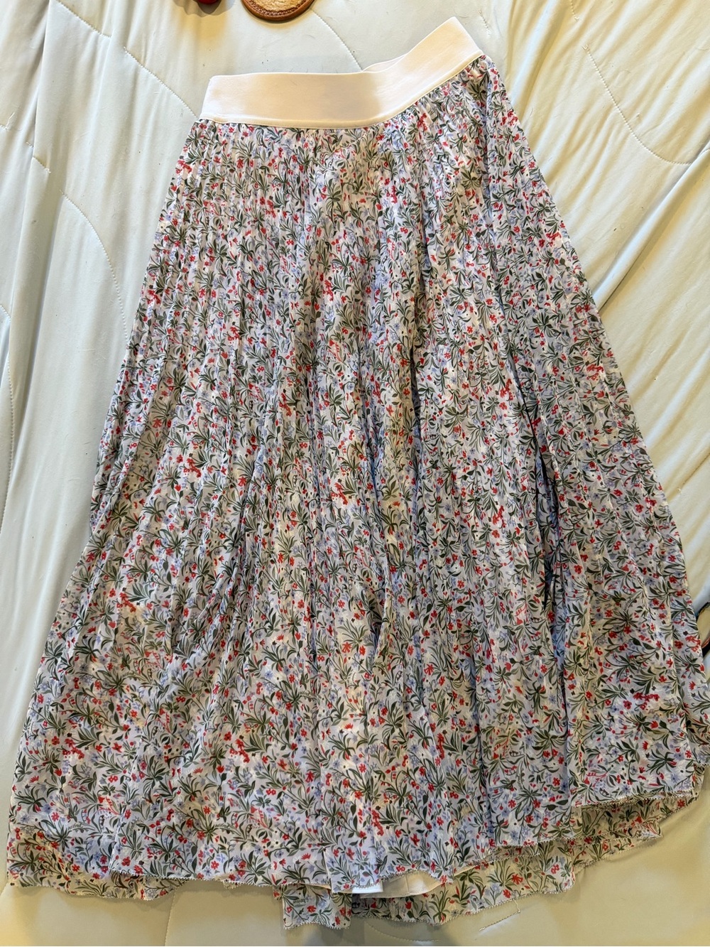 Wilfred Floral A-Line Midi Skirt in White, Pink and Green